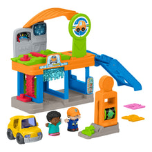 Load image into Gallery viewer, Fisher-Price Little People Fillin' Fun Service Station