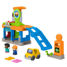 Load image into Gallery viewer, Fisher-Price Little People Fillin' Fun Service Station