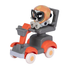Load image into Gallery viewer, Bluey Series 15 Basic Vehicle Granny Mobile with Gladys Playset