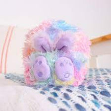 Load image into Gallery viewer, Curlimals Bo The Bunny