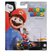 Load image into Gallery viewer, Hot Wheels - Mario Kart - Vehicle Replica Collection, 1:64