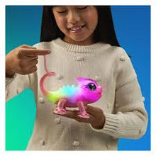 Load image into Gallery viewer, Little Live Pets Bright Light Chameleon