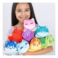 Load image into Gallery viewer, Aphmau 6" Mystery Plush Series 5