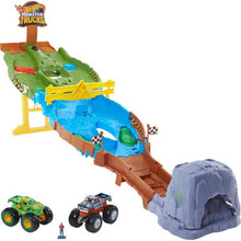 Load image into Gallery viewer, Hot Wheels Monster Trucks Wreckin' Raceway Playset
