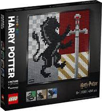 Load image into Gallery viewer, LEGO 31201 Harry Potter Hogwarts Crest