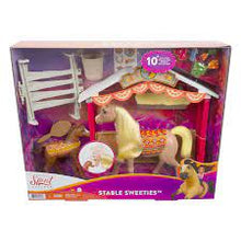 Load image into Gallery viewer, Spirit Untamed Stable Sweeties Horse Figure Playset
