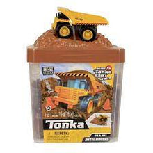 Load image into Gallery viewer, Tonka Metal Movers Tonka Dirt & Dig Playset