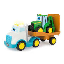 Load image into Gallery viewer, JOHN DEERE FARMING FRIENDS HAULING SET - LIGHTS & SOUNDS