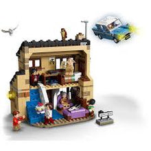 Load image into Gallery viewer, LEGO Harry Potter LEGO 75968 Escape From Privet Drive