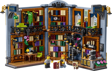 Load image into Gallery viewer, LEGO 11379 Bookstore Book Nook
