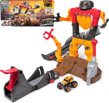 Load image into Gallery viewer, Monster Jam Smash &amp; Bash Smash Bot Playset
