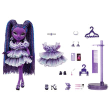 Load image into Gallery viewer, Shadow High Monique Verbena Doll
