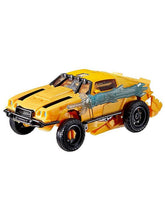 Load image into Gallery viewer, Transformers Transformers Movie 7 Beast Mode Bumblebee

