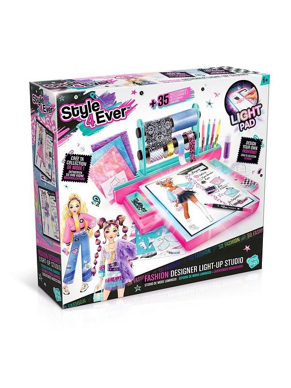 Fashion Designer Light Up Studio