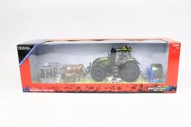 Britains Metallic Olive Green Valtra Playset