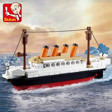 Load image into Gallery viewer, Sluban Titanic Small M38-B0576, 194 Pieces
