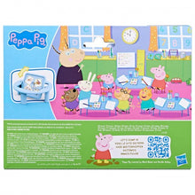 Load image into Gallery viewer, Hasbro Peppa Pig Playgroup Playset With 5 Figures And 6 Accessories
