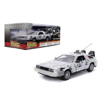 Load image into Gallery viewer, Back To The Future 1:24 Scale Jada Hollywood Rides Die Cast Vehicle - DeLorean Time Machine
