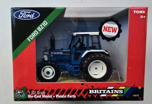 Load image into Gallery viewer, Britains 43418 Ford 8210 Tractor 1/32 Scale
