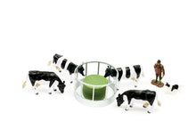 Load image into Gallery viewer, 1:32 CATTLE FEEDER SET

