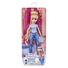 Load image into Gallery viewer, Disney Princes - COMFY SQUAD - Cinderella
