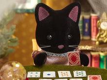 Load image into Gallery viewer, Sylvanian Families Midnight Cat Family

