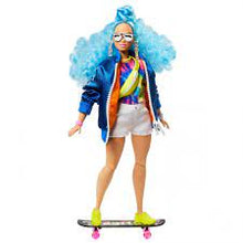 Load image into Gallery viewer, Barbie Extra Doll with Skateboard and Pet Kittens

