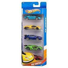 Load image into Gallery viewer, Pack 5 Vehicles Cars Hot Wheels MATTEL
