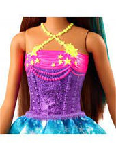 Load image into Gallery viewer, Mattel Barbie Dreamtopia Princess Brunette With Green Hairstreak
