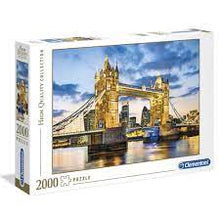 Load image into Gallery viewer, CLEMENTONI  -  TOWER BRIDGE AT DUSK (2000 PIECES)
