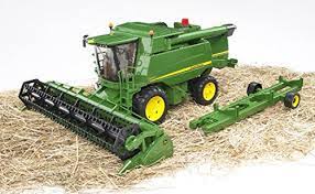 Bruder John Deere Combine Harvester T670I