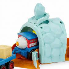 Little Tikes Slammin Racers Runaway Railroad Set