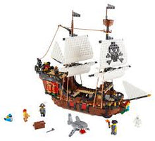 Load image into Gallery viewer, LEGO 31109 Pirates Ship
