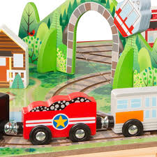 Melissa and Doug Take-Along Tabletop-Railroad